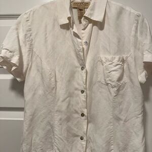 Jones New York Cream Casual Button Down Shirt